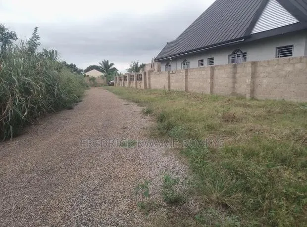 Plot of Land for Sale at Senfi Dominase · Photo 1