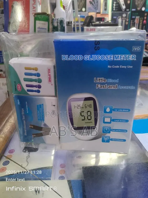 Blood Glucose Monitor · Photo 1