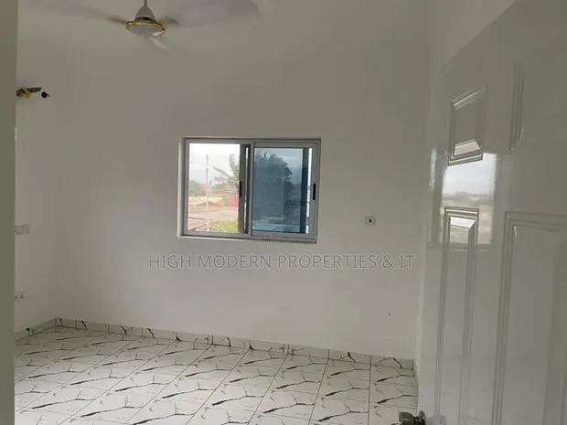 2bdrm Apartment in Akpanja, Teshie for rent · Photo 1
