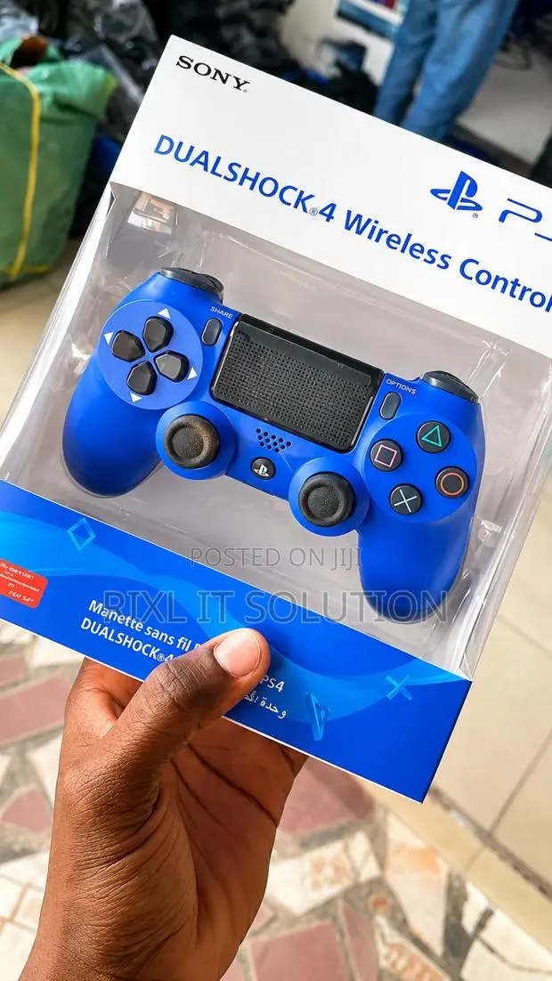 Brand New Sony PS4 DualShock 4 Wireless Controller – Blue · Photo 1