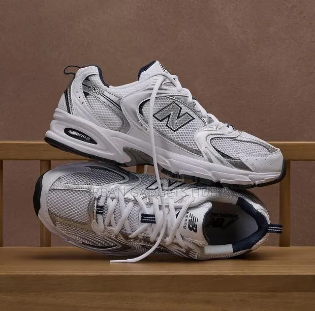 New Balance 530 · Photo 1