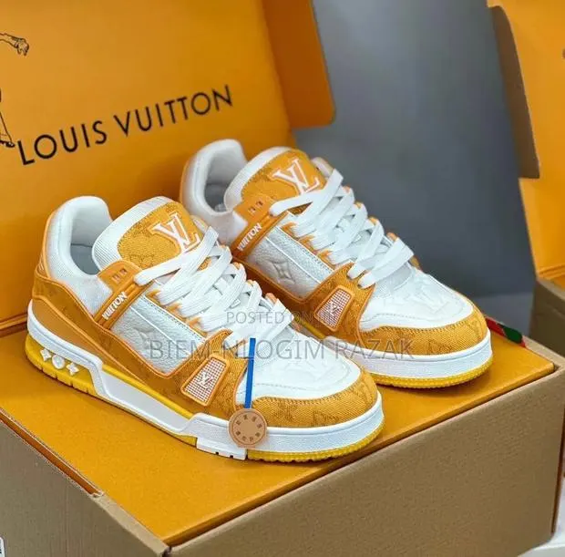 Suoer Quality Luiz Vuitton Brand Sneakers Available · Photo 2