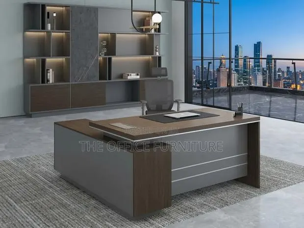 Luxury L-Shaped Office Desk · Photo 1