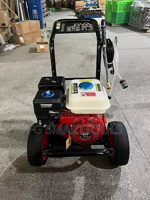 High Pressure Washers 7.0hp · Photo 1