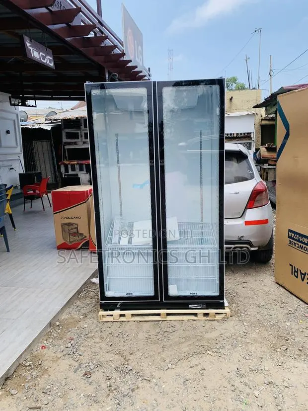 Purchase PVC-801-27AA Pearl 690-Liter Double-Door Glass Display Fridge · Photo 1