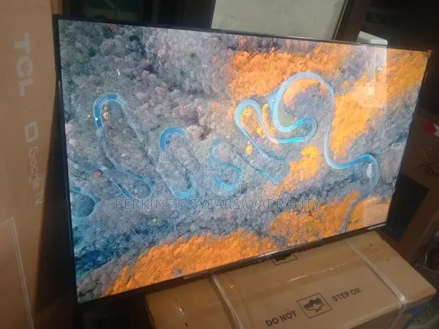 TCL Ultra Clear 43" Inches FHD Led · Photo 1