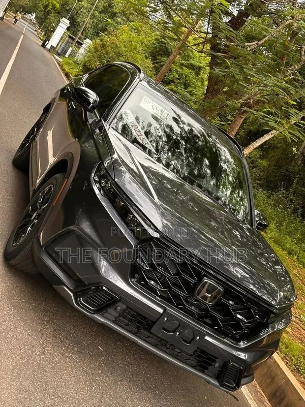 Honda CR-V Hybrid Sport Touring AWD 2025 Black · Photo 1
