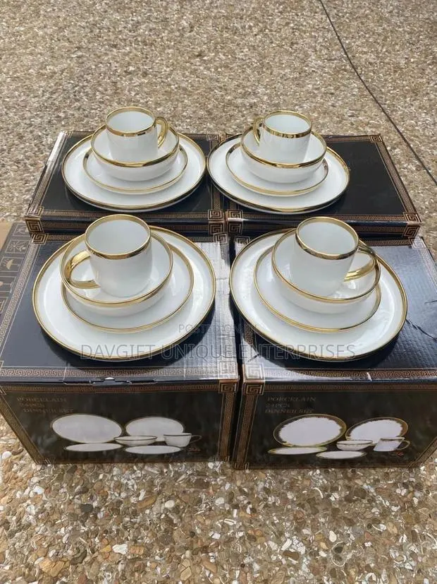 16pcs Ceramic Dinnerware Set (Gold White) · Photo 1