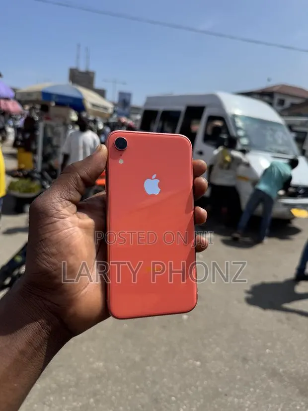 Apple iPhone XR 128 GB Pink