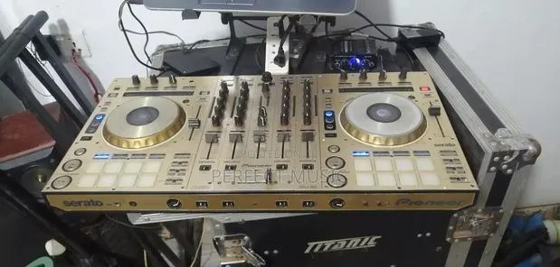 Pioneer DDJ Sx · Photo 1