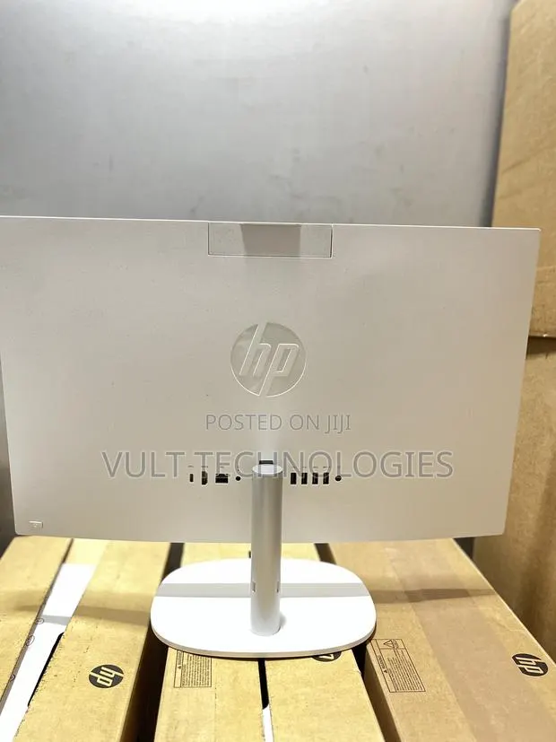 New Desktop Computer HP AiO 22 8GB Intel Core i5 SSD 512GB · Photo 1