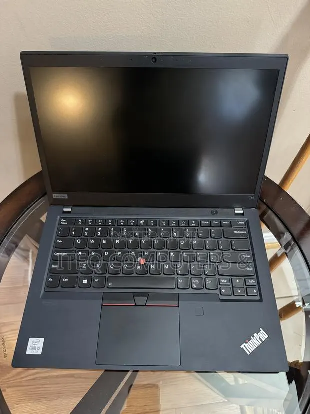Laptop Lenovo ThinkPad T14 16GB Intel Core i5 SSD 256GB · Photo 1