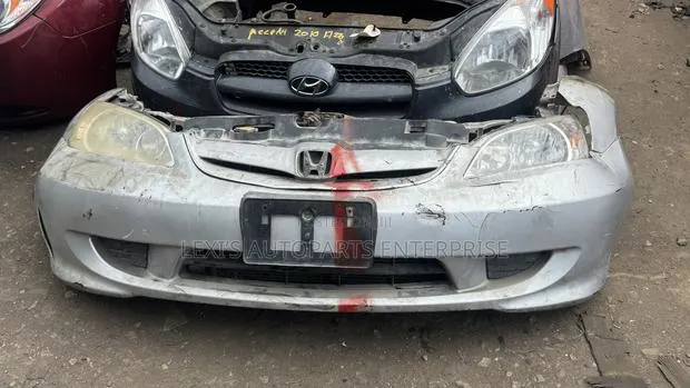 Honda Civic 2004,2005 Front Cut / Nose Cut Available · Photo 1