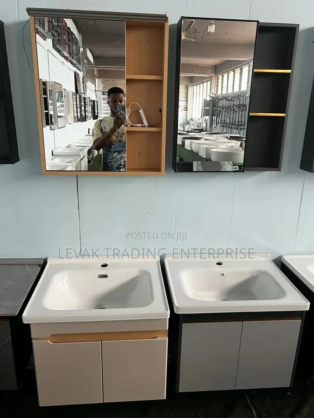 Cabinet Basin _ Bathroom Sink- Small Basin · Photo 1