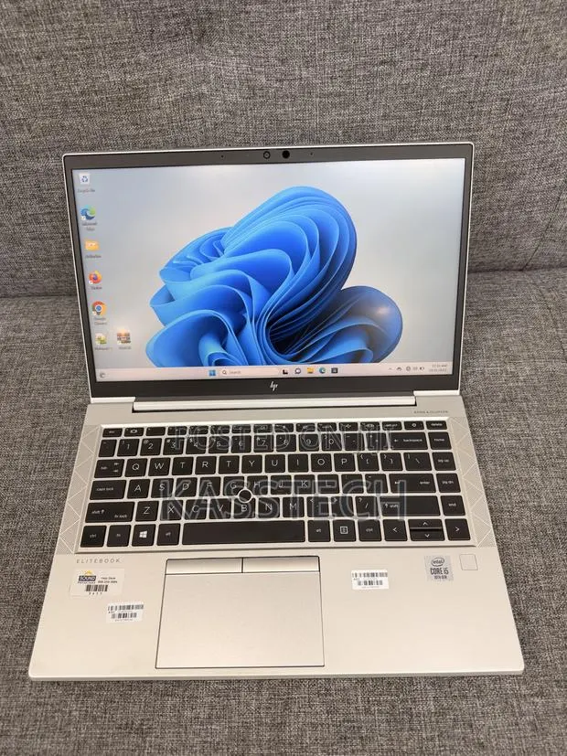 Laptop HP EliteBook 840 G7 8GB Intel Core i5 SSD 256GB · Photo 1