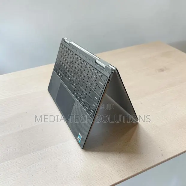 Laptop Dell XPS 13 32GB Intel Core i7 SSD 1T · Photo 1