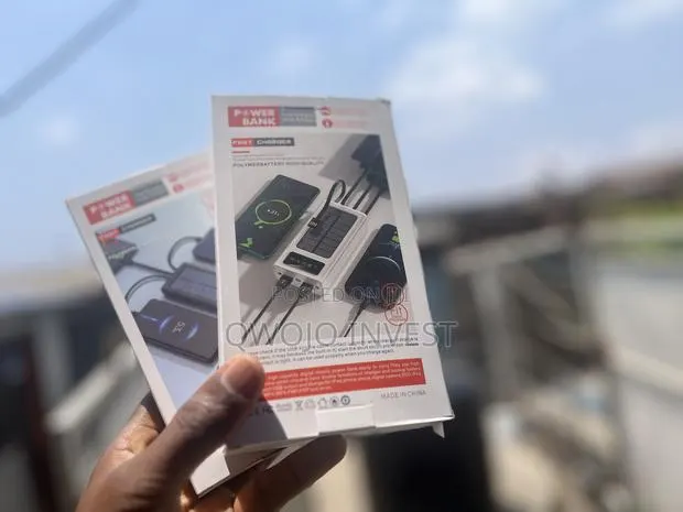 Solar Power Bank · Photo 1