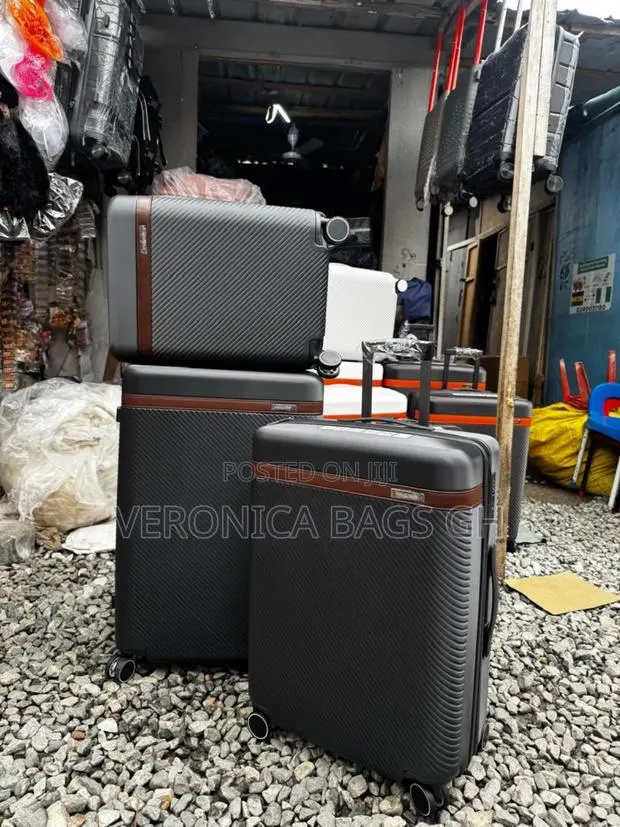 Three in One Polycarbonate Trolley Travelling Bags · Photo 1