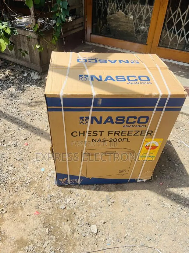 Brand New Chest Freezer Single Door Nasco NAS-20fl. · Photo 1