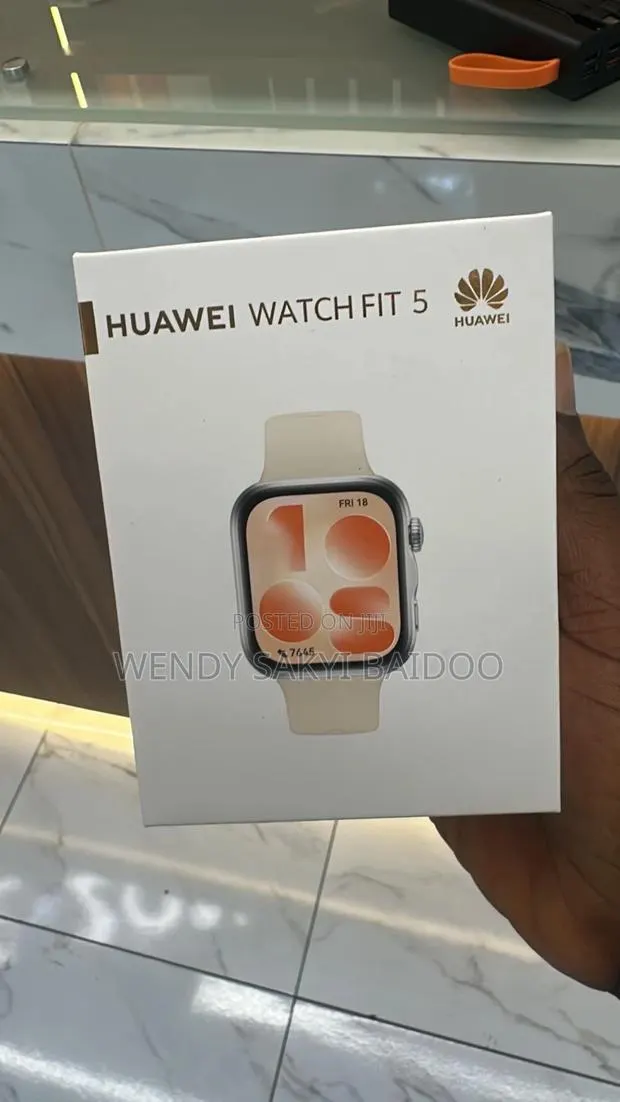 Huawei Watch Fit 5 · Photo 1