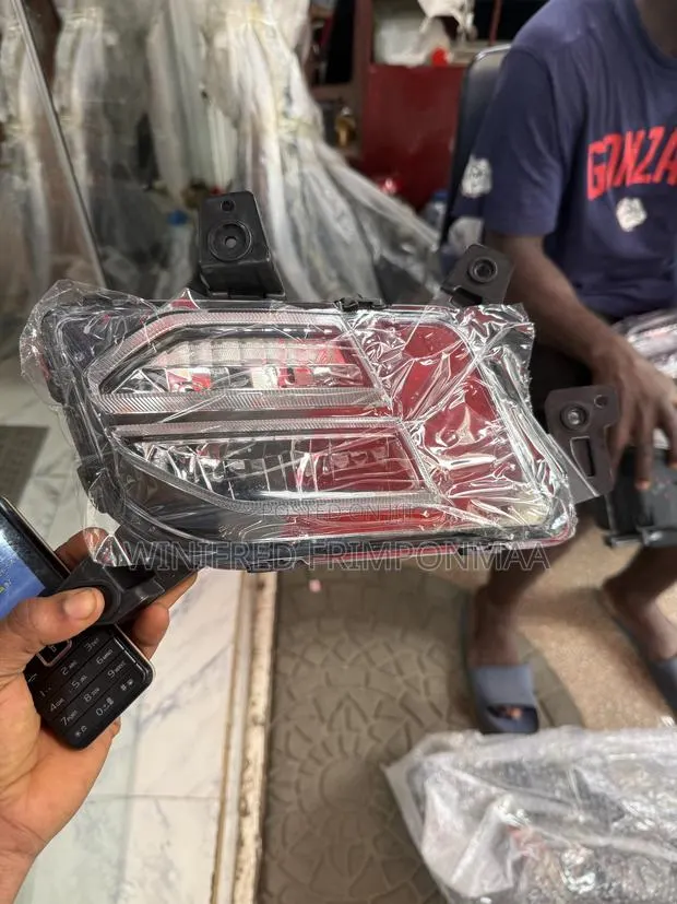 Sorento 2022,2023 Fog Light · Photo 1