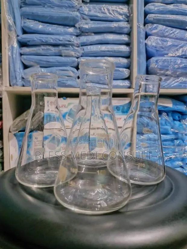 Laboratory Flask · Photo 1