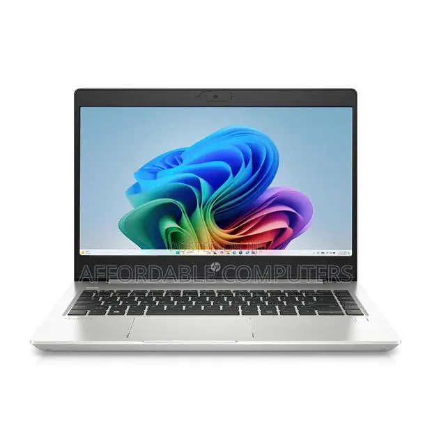 New Laptop HP ProBook 440 G7 8GB Intel Core i5 SSD 256GB · Photo 1