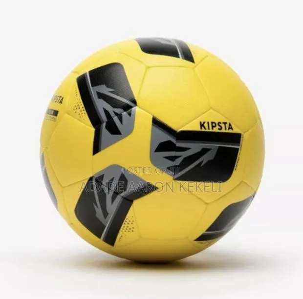 Kipsta Soccer Football · Photo 1
