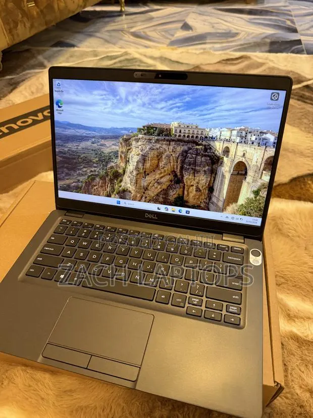 Laptop Dell 16GB Intel Core i7 SSD 512GB · Photo 1
