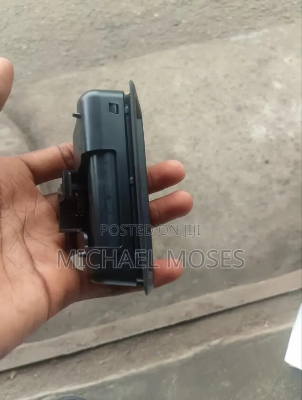 BMW Boot Opener · Photo 1