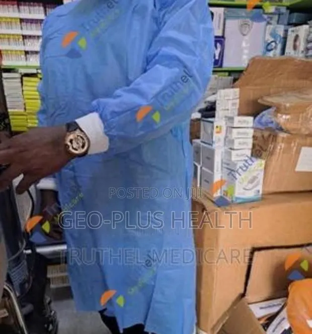 Disposable Surgical Gown · Photo 3