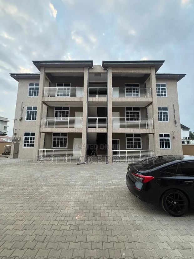 2bdrm Apartment in Nanakrom, School Junction for rent · Photo 1