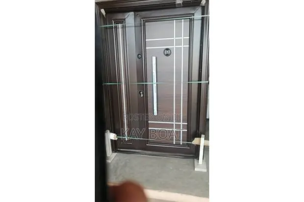 A Gorgeous Classic Door · Photo 1