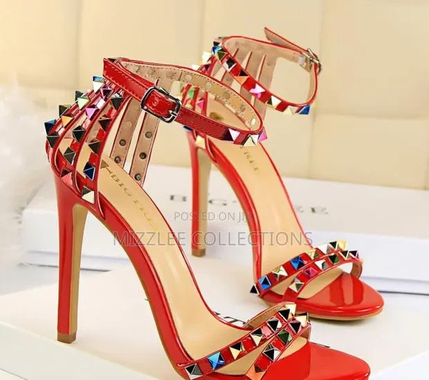 Classic Heels for Ladies · Photo 1