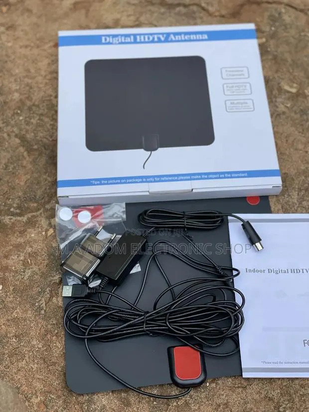 Hdtv Indoor Digital Antenna With 5v Power Booster · Photo 1