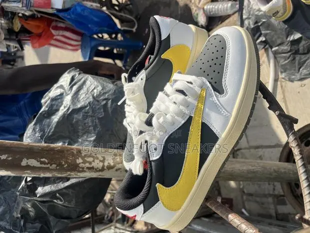 Nike Sb Travis Scott · Photo 1