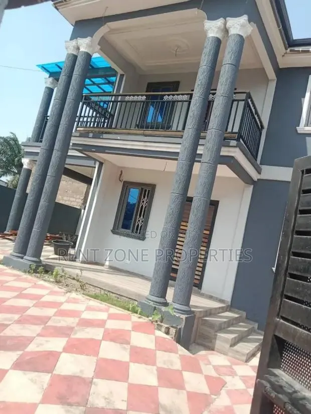 4bdrm Maisonette in Amasaman for rent · Photo 1