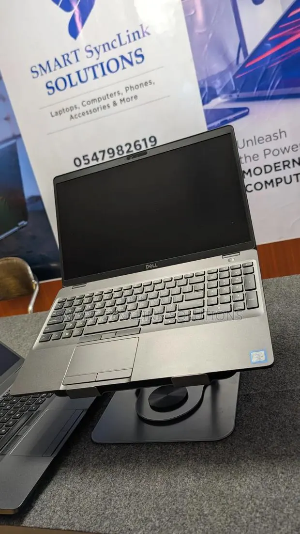 Laptop Dell Latitude 5501 16GB Intel Core i5 SSD 256GB · Photo 1