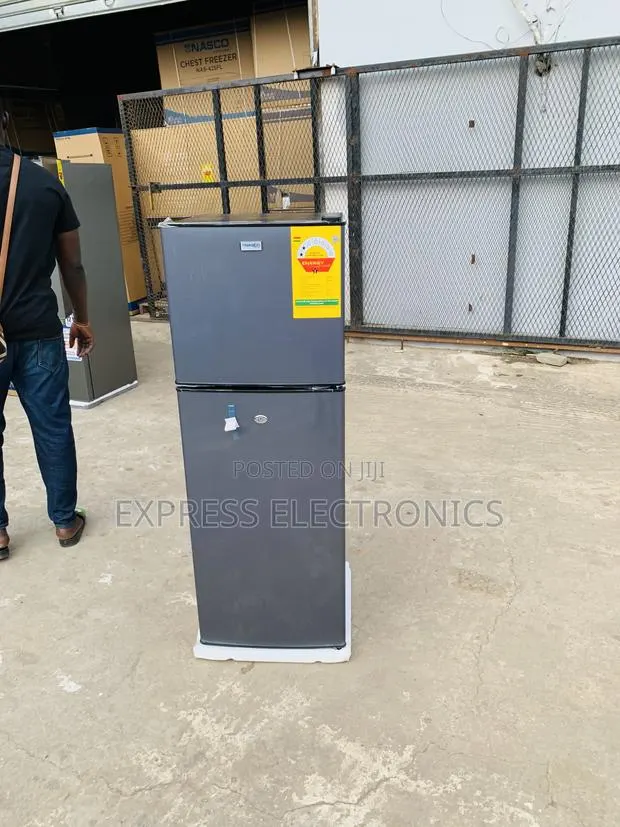 Highly Recommended Nasco NASF2-18fl Fridge · Photo 1