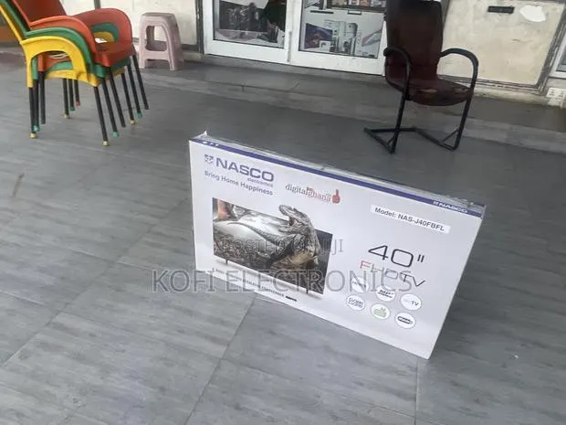 Built in Mpeg4 Decoder + Free Wall Bracket Nasco 32inches Tv · Photo 1