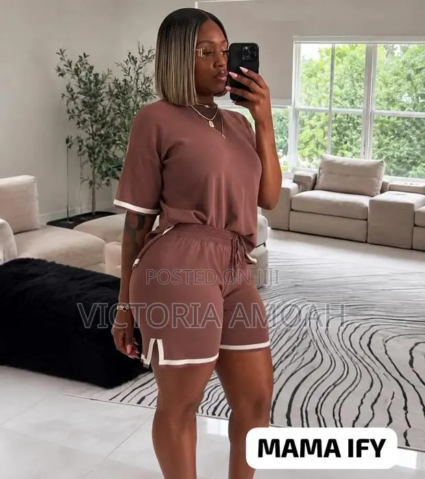 A Woman Wearing of Two -Piece Short Set · Photo 1