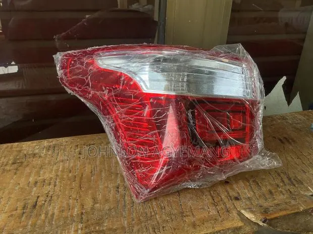 Kia Rio Hyundai I10 2019 Taillight · Photo 1