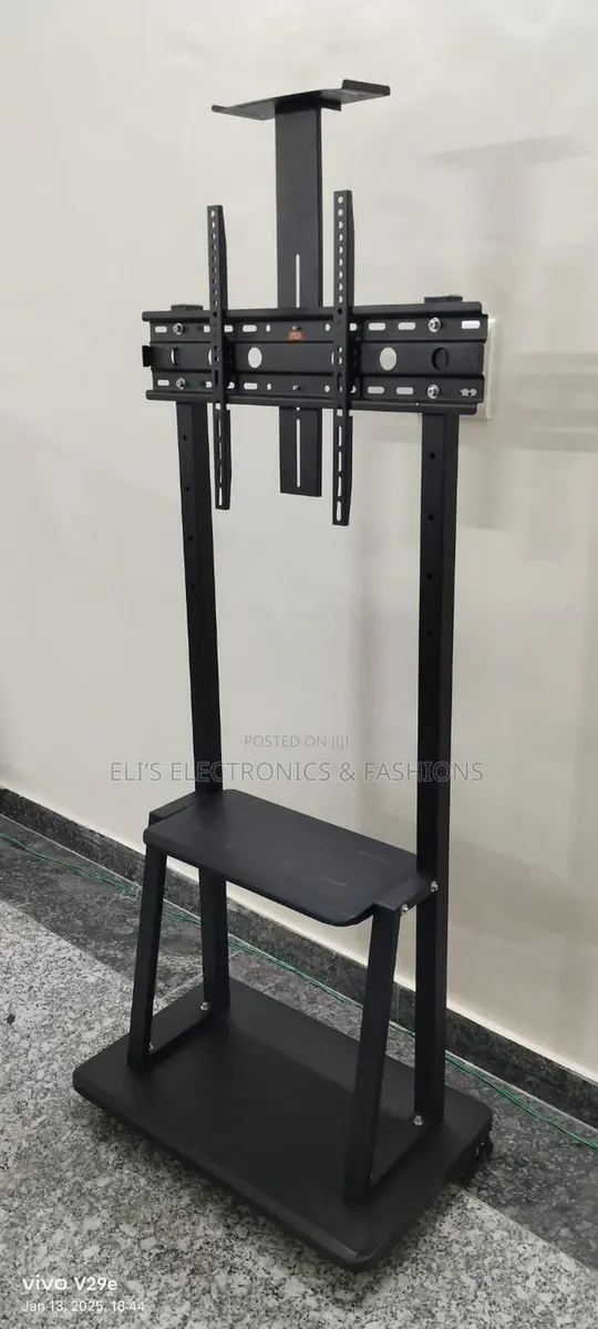 Tv Stand Suitable 32”-75” · Photo 1