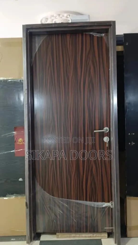 Modern Panel Door Designs · Photo 1