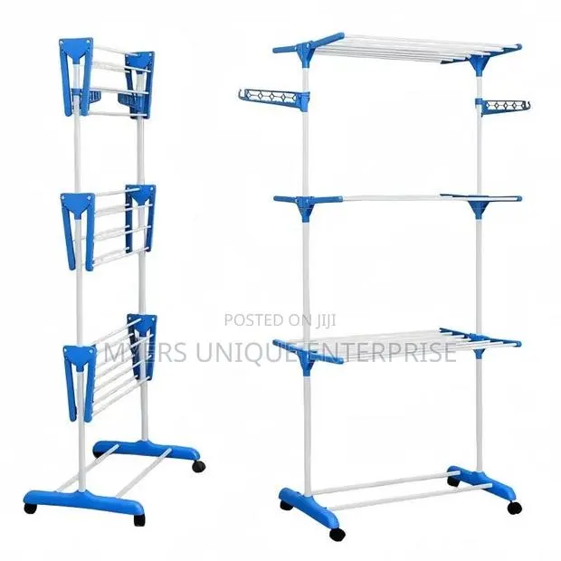 4 Tier Rolling Clothes Rack · Photo 1