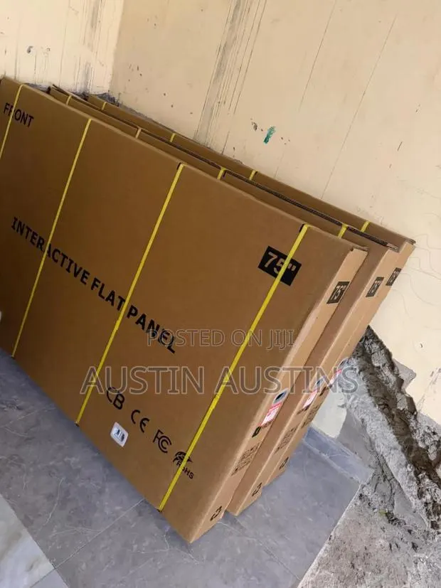 75 Inches Smart Interactive Board Touchscreen With Camera · Photo 1