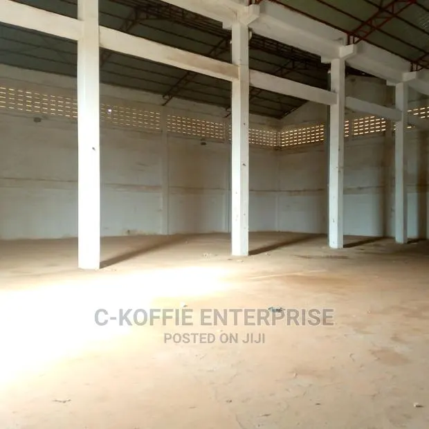 11000M2 WAREHOUSE at Valco Roundabout Tema 4 Sale or Rent. · Photo 1