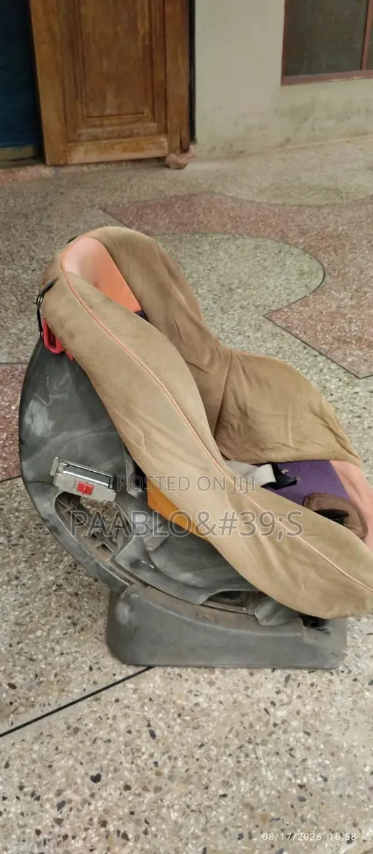 Baby Car Seat · Photo 4