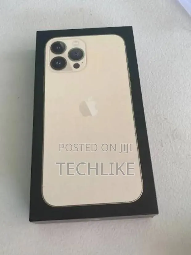 New Apple iPhone 13 Pro Max 256 GB Black · Photo 1