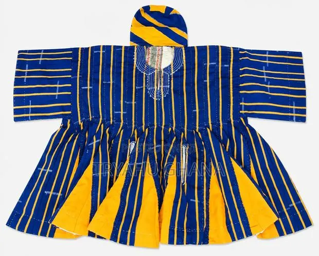 Authentic Yellow, Blue and White Ghanaian Smock for Men · Photo 1